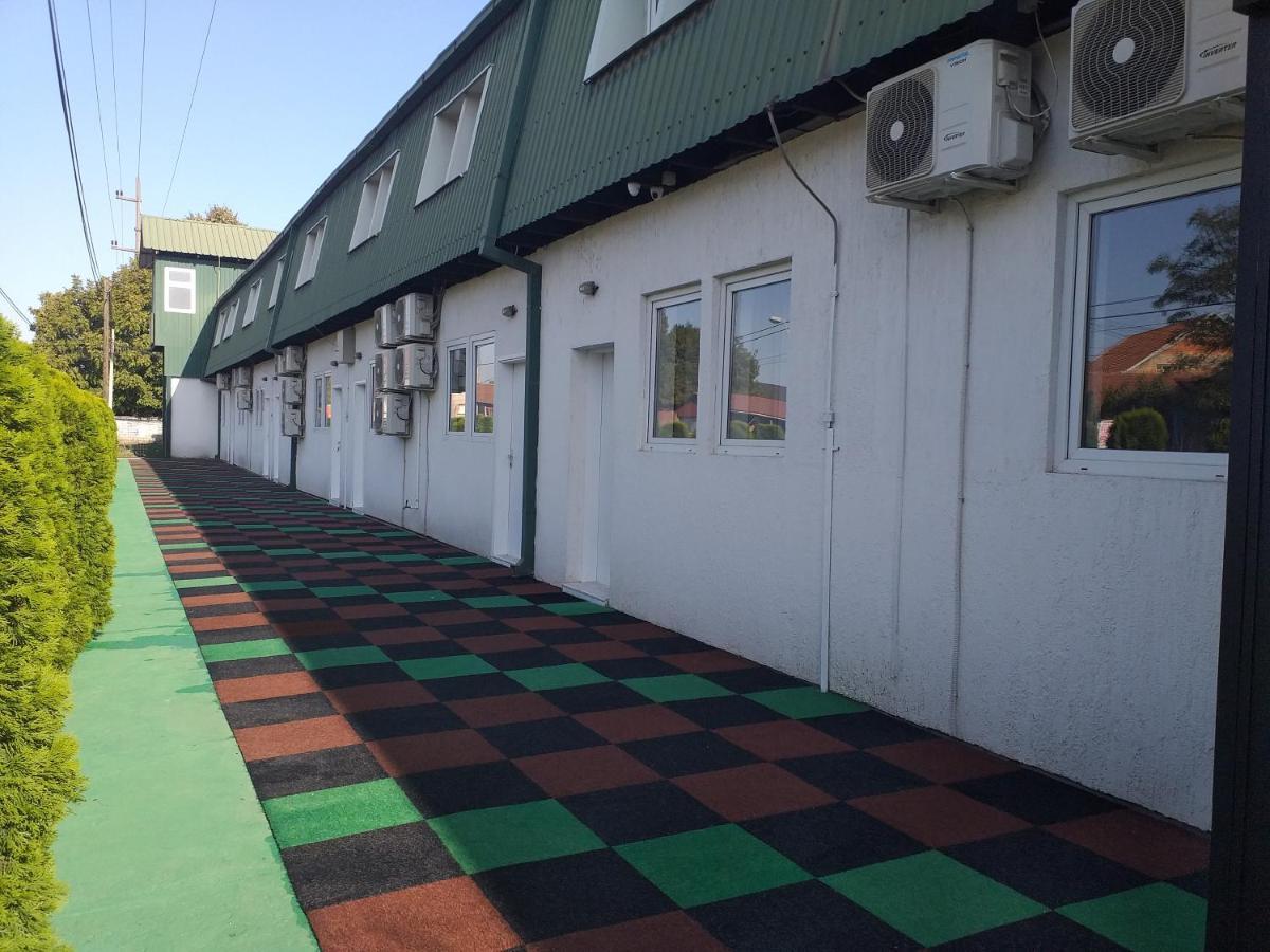 Enka Apartmani Belgrad Exteriör bild