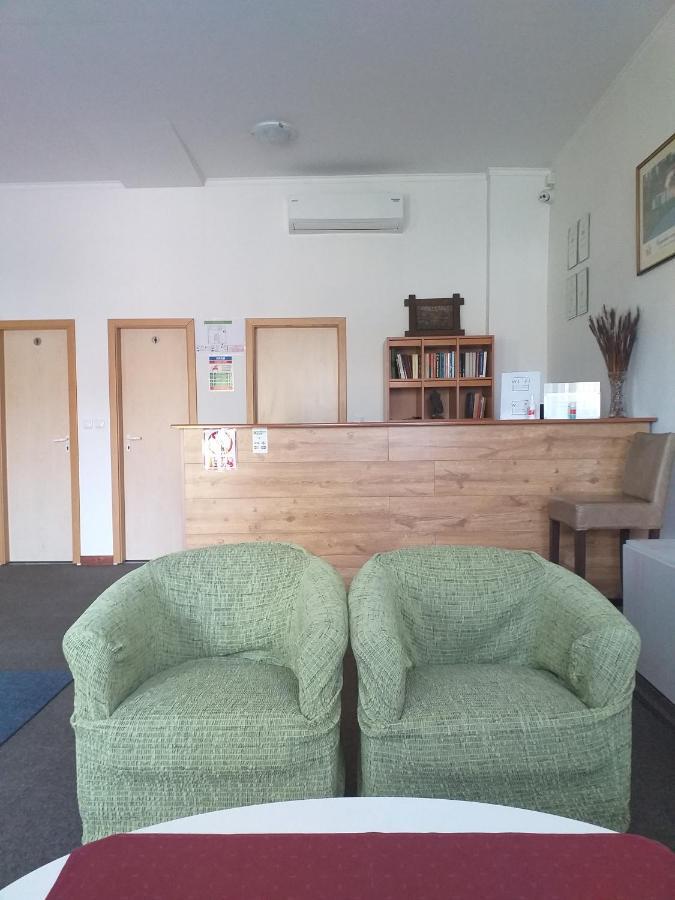Enka Apartmani Belgrad Exteriör bild