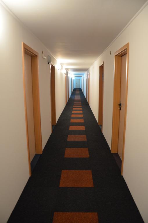Enka Apartmani Belgrad Exteriör bild