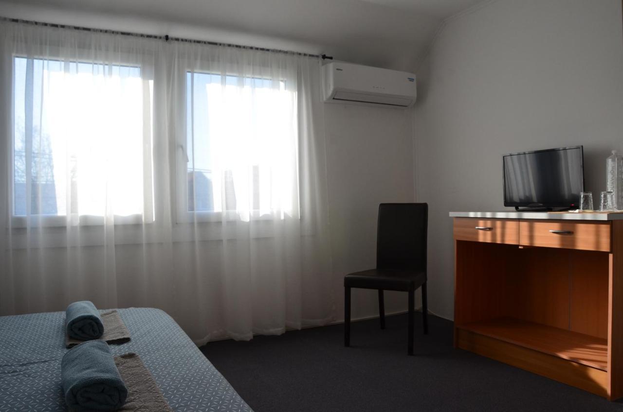 Enka Apartmani Belgrad Exteriör bild